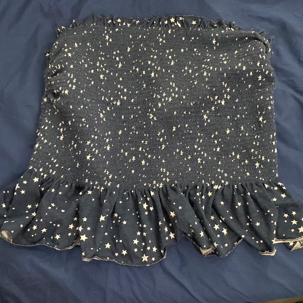 No Boundaries strapless top, navy blue ribbed with white stars!